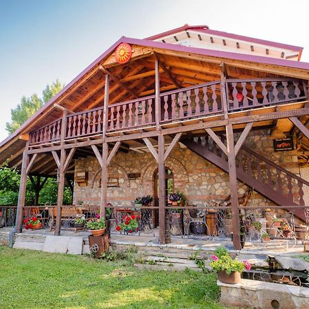 Apartment In Antique Museum Filip Bituli Exterior foto