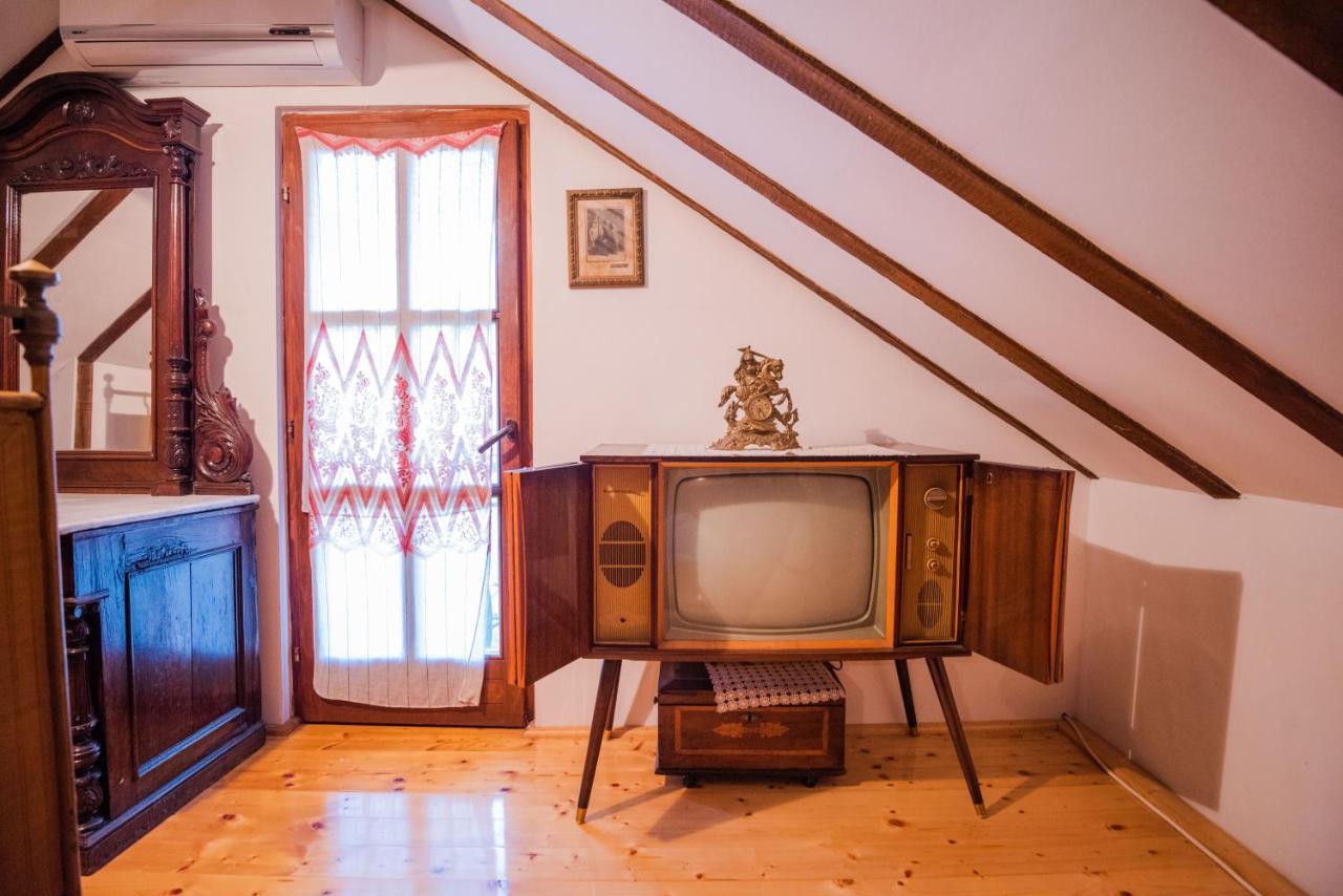 Apartment In Antique Museum Filip Bituli Exterior foto