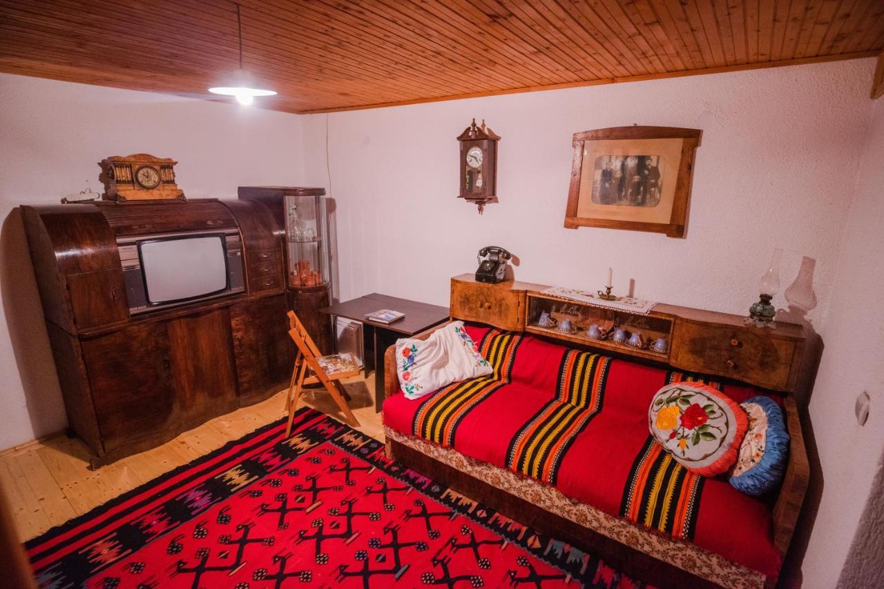 Apartment In Antique Museum Filip Bituli Exterior foto