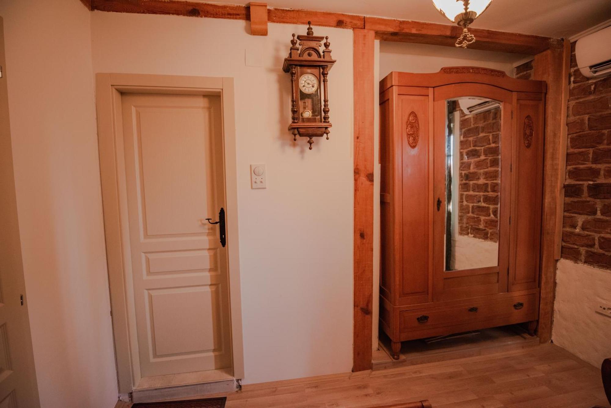 Apartment In Antique Museum Filip Bituli Exterior foto