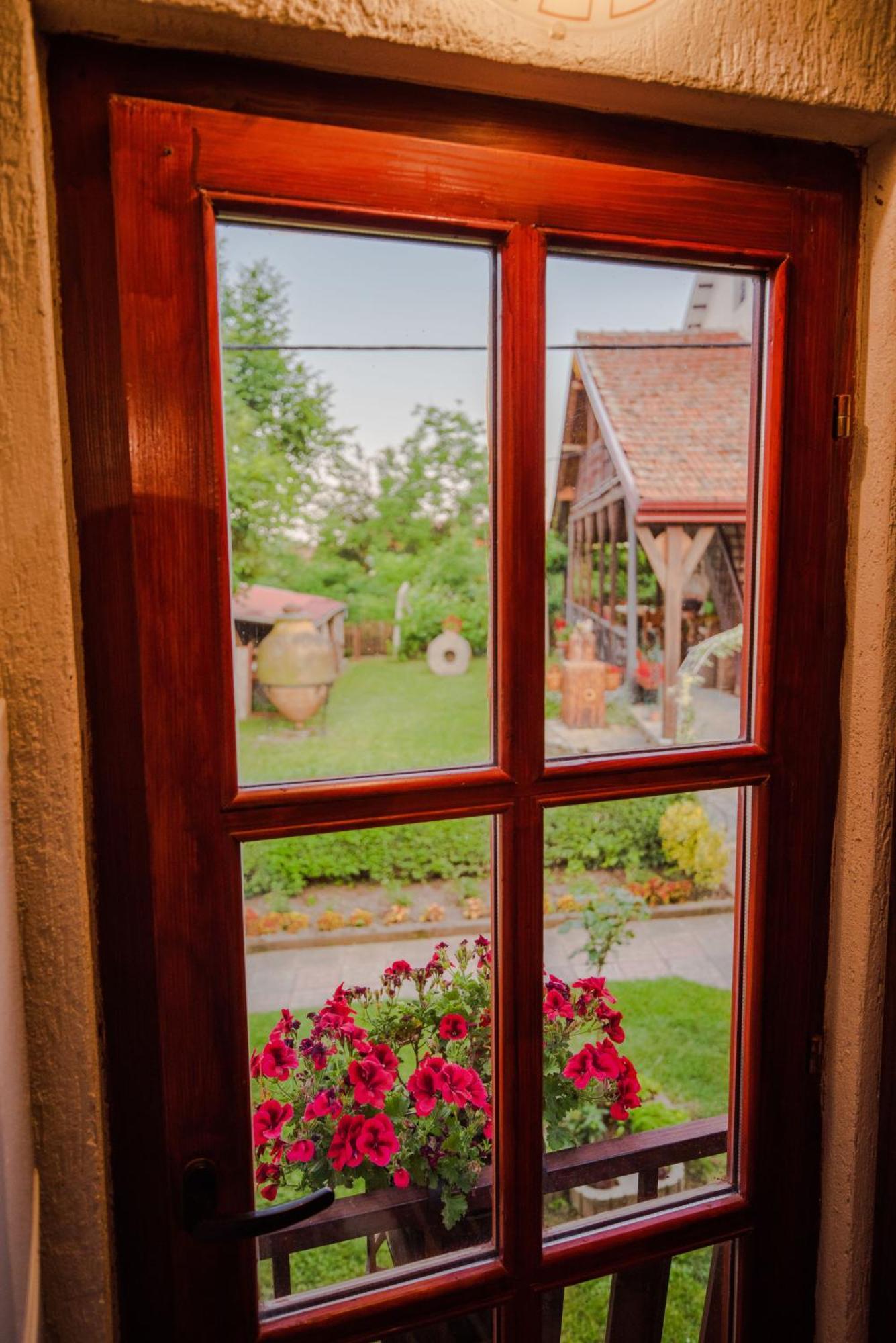 Apartment In Antique Museum Filip Bituli Exterior foto